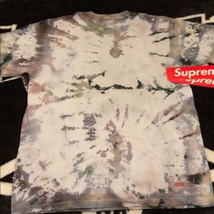 🚨1/1 Custom Supreme dyed shirt🚨